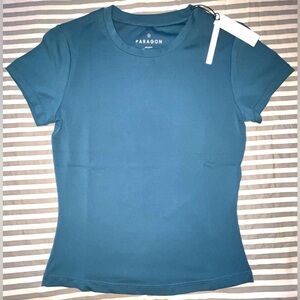 Paragon Fitwear Reluna Full Length Short Sleeve Top in Jewel Size M
